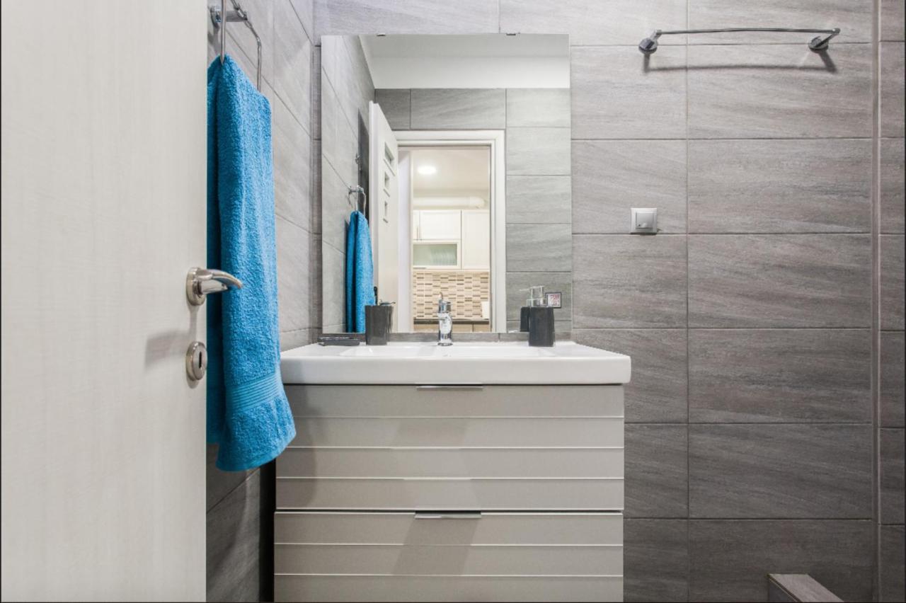 אתונה Beautiful Apartment At Plaka מראה חיצוני תמונה